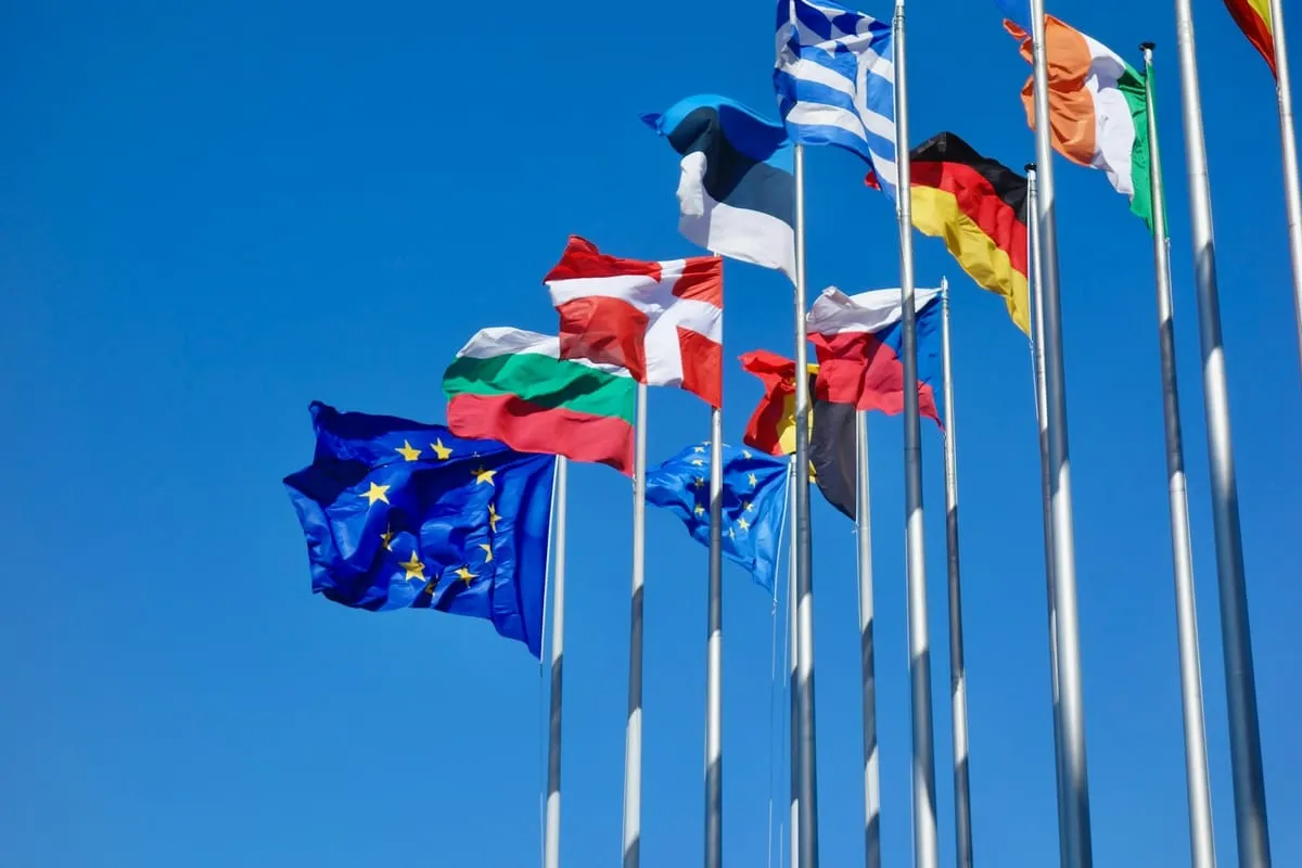 Romanya mı Bulgaristan mı? Soy Yoluyla Hangi AB Vatandaşlığı Size Uygun?